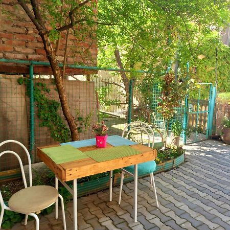 Birdhouse Rooms Tiflis Dış mekan fotoğraf